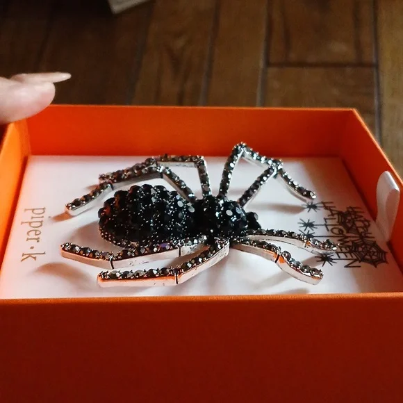 Piper k Spider brooch - Picture 3 of 6